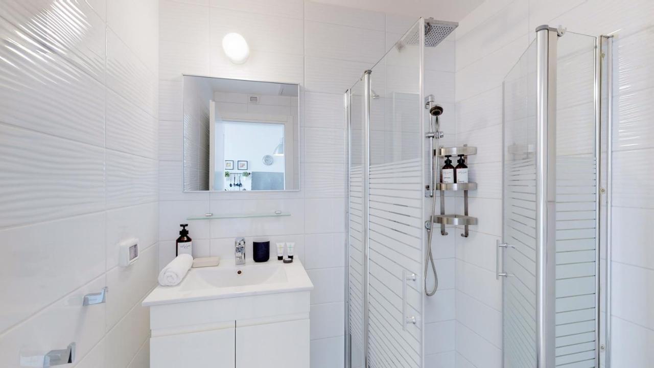 Stylish 1Br Flat For 4 Ppl In Allenby By Holyguest 特拉维夫 外观 照片
