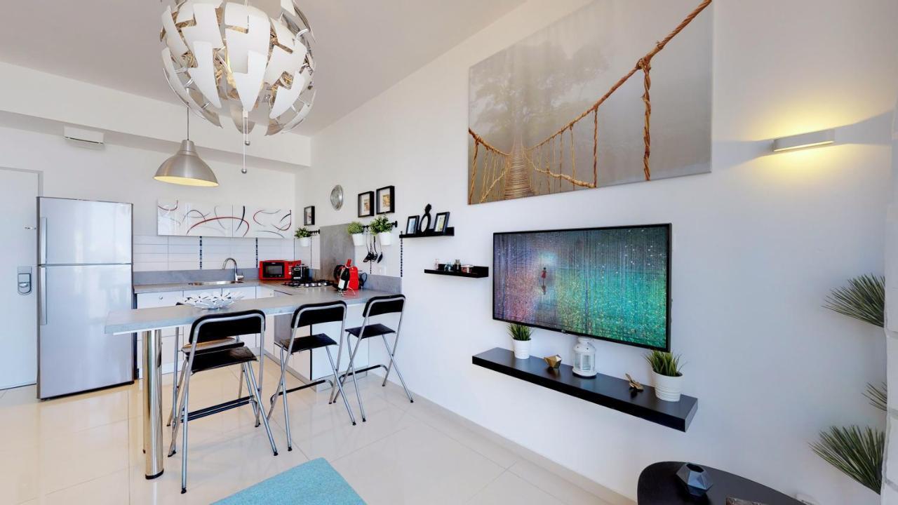 Stylish 1Br Flat For 4 Ppl In Allenby By Holyguest 特拉维夫 外观 照片