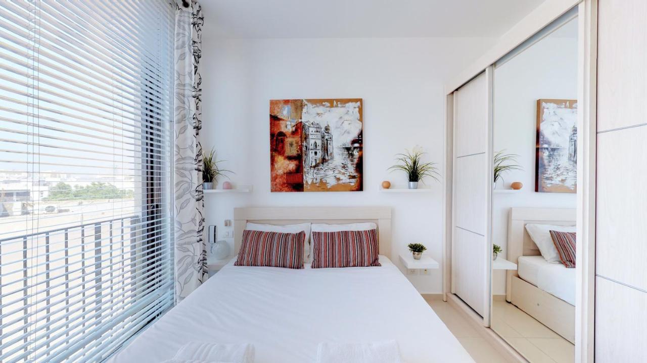 Stylish 1Br Flat For 4 Ppl In Allenby By Holyguest 特拉维夫 外观 照片